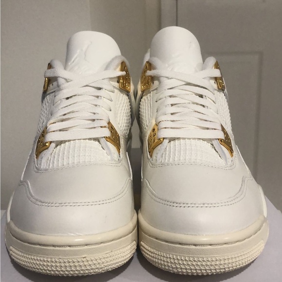 Jordan 4 - Picture 4 of 6